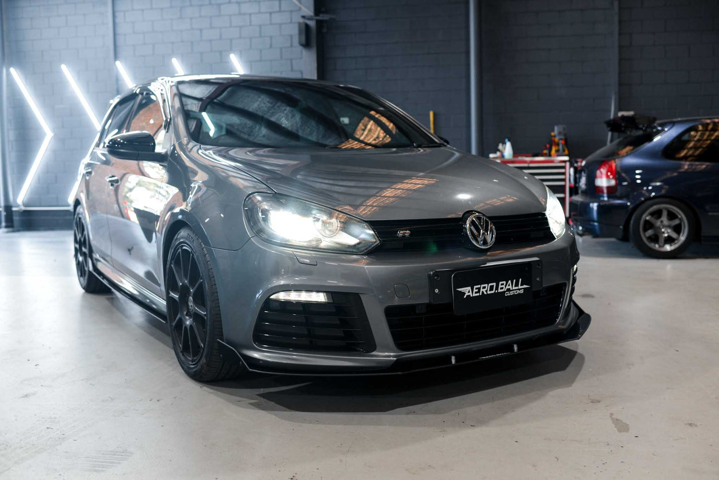 Volkswagen Golf MK6R Front Splitter
