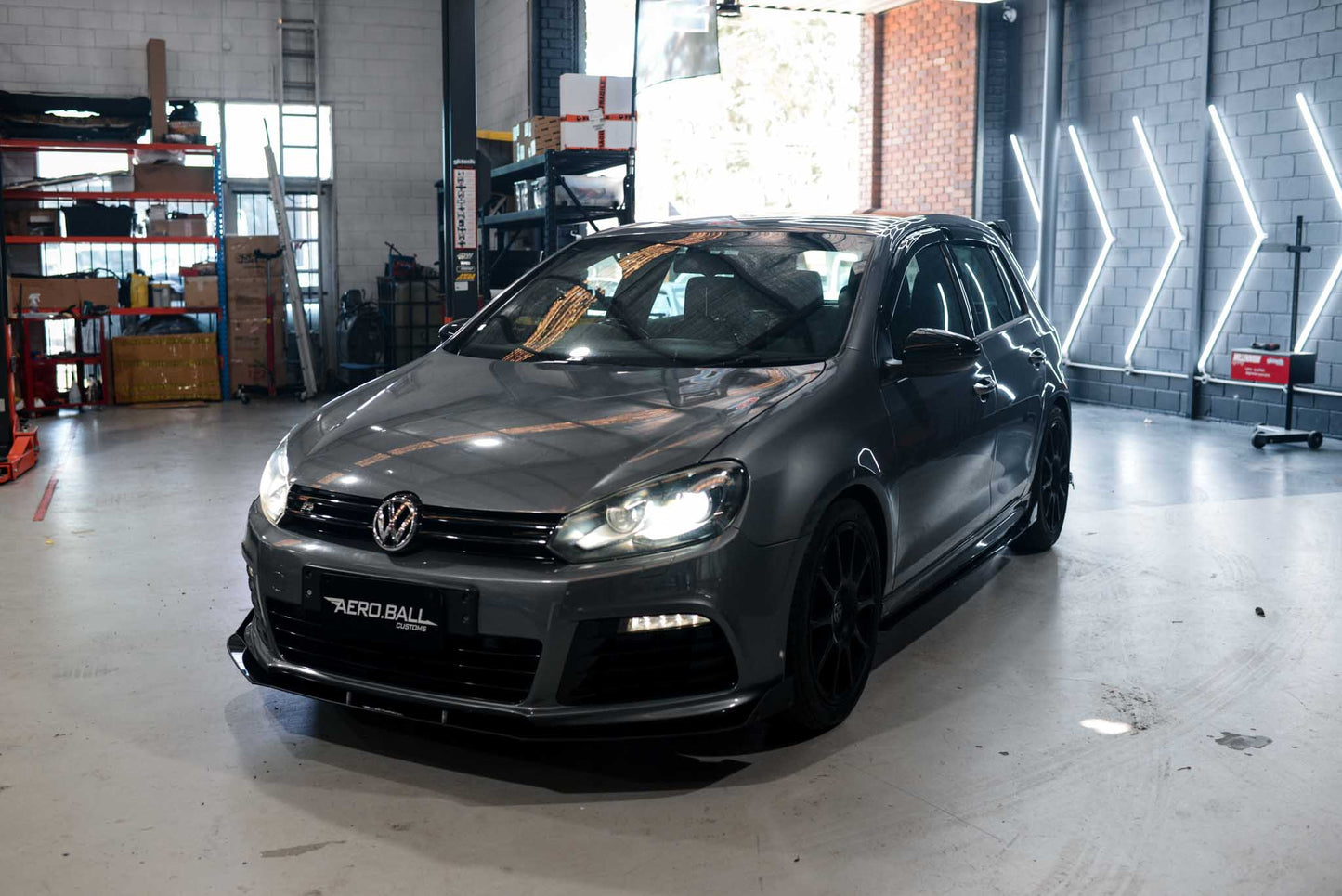 Volkswagen Golf MK6R Front Splitter