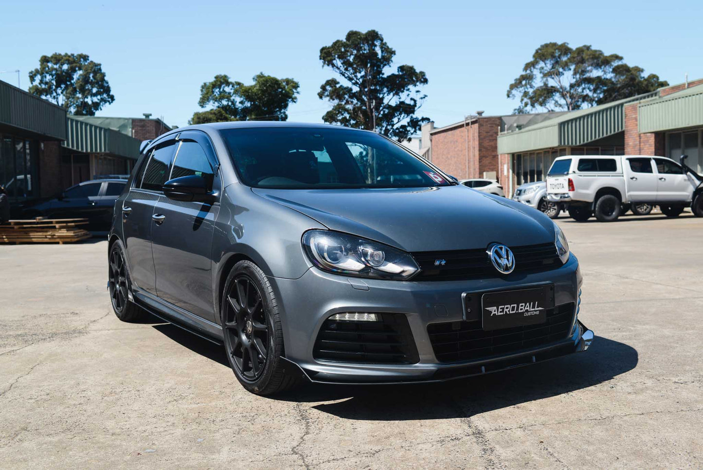 Volkswagen Golf MK6R Side Skirt Extensions